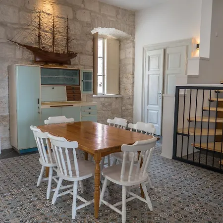 Beachfront 4-bedroom Sea Wave In Orebic, Croatia * Orebić