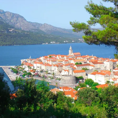 Villa Beachfront 4-bedroom Sea Wave In Orebic, Croatia Orebic