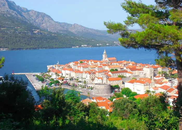 Vila Beachfront 4-bedroom Sea Wave In Orebic, Croatia Orebić